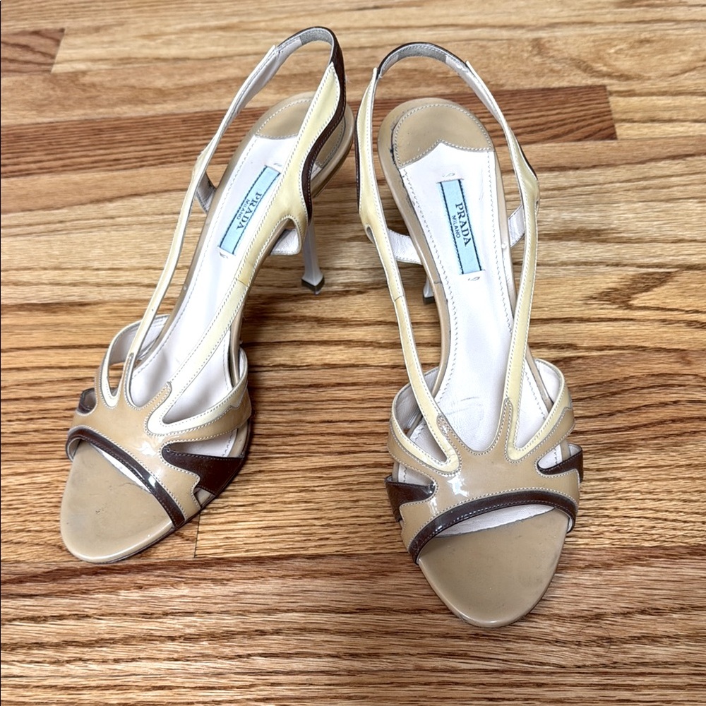 Prada patent leather flame nude Beige and Brown Strappy Heel sandals 10